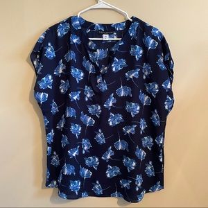 Simply Styled Flower Top